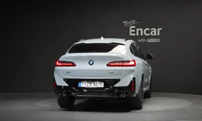 BMW X4 2025, 5049 км, за 58306.22 USD