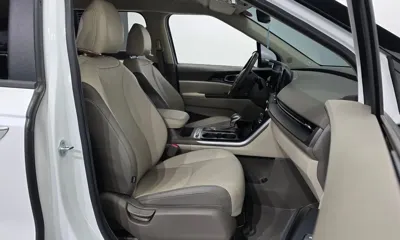 Kia Canival 2023, 79349 км, за 15938.08 USD - фото 11
