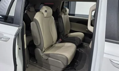 Kia Canival 2023, 79349 км, за 15938.08 USD - фото 12