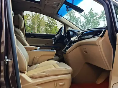 Buick GL8 2018, 158000 км, за 15273.39 USD - фото 11