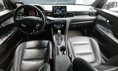 Hyundai Veloster 2021, 113727 км, за 12026.26 USD - фото 7