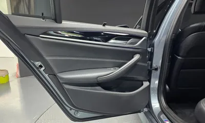 BMW 5-Series 2019, 90443 км, за 16607.59 USD - фото 25