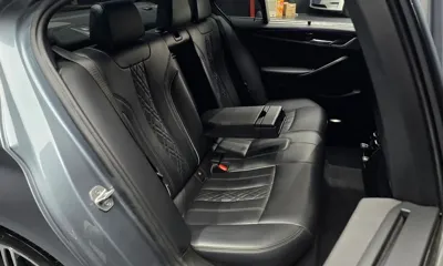 BMW 5-Series 2019, 90443 км, за 16607.59 USD - фото 26