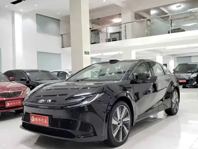 Toyota 丰田bZ5 · 2026 год