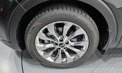 Kia Sorento 2018, 77299 км, за 13784.95 USD