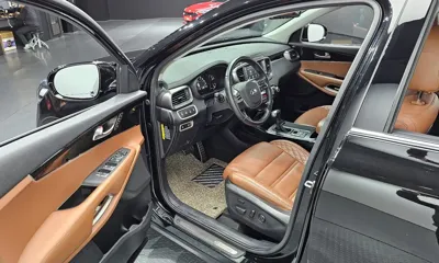 Kia Sorento 2018, 77299 км, за 13784.95 USD - фото 11