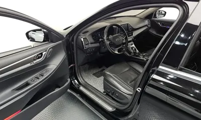 Hyundai Grandeur 2018, 114442 км, за 9800.05 USD - фото 11
