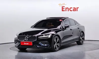 Volvo S60 · 2020 год