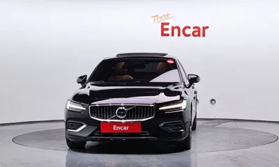 Volvo S60 2020, 72664 км, за 16880.78 USD