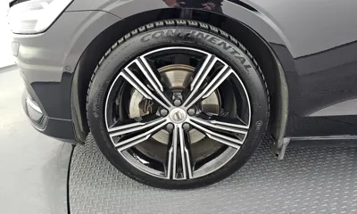 Volvo S60 2020, 72664 км, за 16880.78 USD