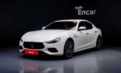 Maserati Ghibli · 2022 год