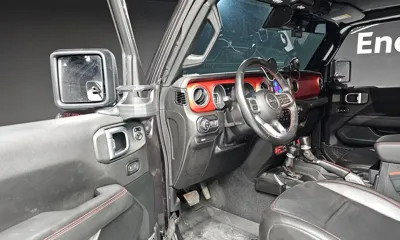 Jeep Gladiator 2021, 44450 км, за 37405.71 USD - фото 10