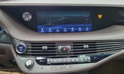 Lexus LS 2018, 57596 км, за 31205.23 USD - фото 11
