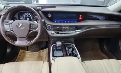 Lexus LS 2018, 57596 км, за 31205.23 USD - фото 17
