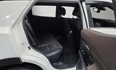 KG_Mobility_Ssangyong KORANDO 2023, 25546 км, за 11171.35 USD - фото 12