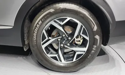 Kia Sportage 2023, 49120 км, за 14535.84 USD