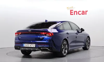 Kia K5 2020, 63749 км, за 10174.61 USD