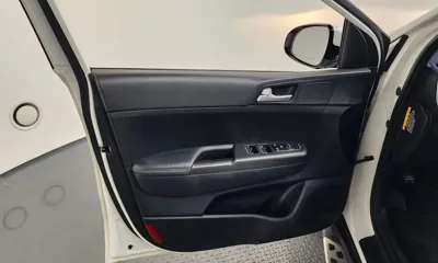 Kia Sportage 2016, 100692 км, за 7162.85 USD - фото 24