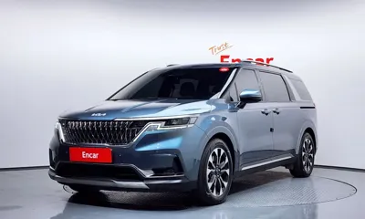Kia Canival · 2023 год