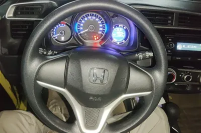 Honda Fit 2014, 69000 км, за 5712 USD - фото 7