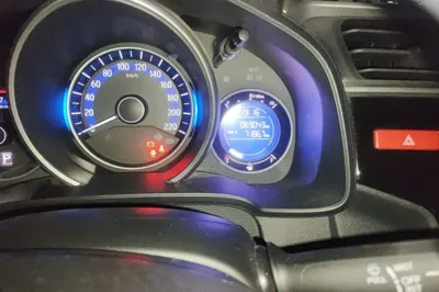 Honda Fit 2014, 69000 км, за 5712 USD - фото 9