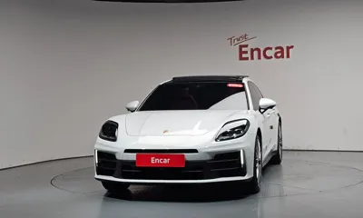 Porsche Panamera 2024, 24527 км, за 108960.22 USD