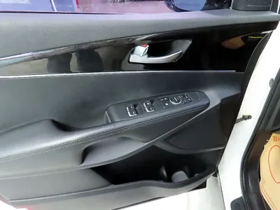 Kia Sorento 2015, 256442 км, за 5120.13 USD - фото 14