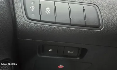 Kia K7 2016, 89899 км, за 7683.79 USD - фото 20