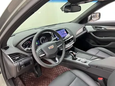 Cadillac CT5 2023, 36000 км, за 21335.67 USD - фото 9