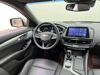 Cadillac CT5 2023, 36000 км, за 21335.67 USD - фото 11