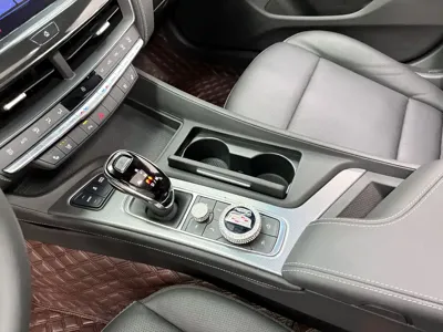 Cadillac CT5 2023, 36000 км, за 21335.67 USD - фото 26