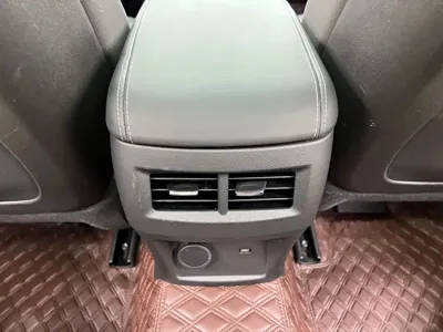 Cadillac CT5 2023, 36000 км, за 21335.67 USD - фото 28