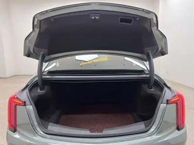 Cadillac CT5 2023, 36000 км, за 21335.67 USD - фото 29