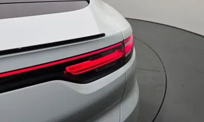 Porsche Cayenne 2023, 49138 км, за 58598.66 USD - фото 23