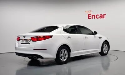 Kia K5 2015, 161916 км, за 3218.6 USD