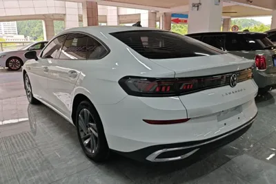 Volkswagen Lamando 2024, 31900 км, за 15571 USD