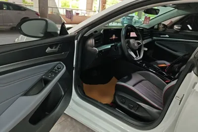Volkswagen Lamando 2024, 31900 км, за 15571 USD - фото 23