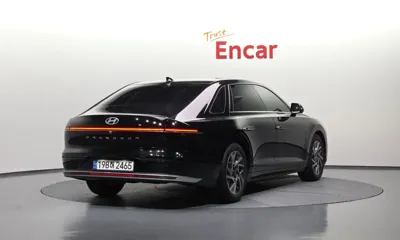 Hyundai Grandeur 2023, 12339 км, за 1425.38 USD