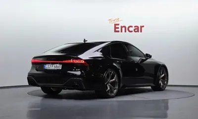 Audi RS7 2025, 9798 км, за 104629.05 USD