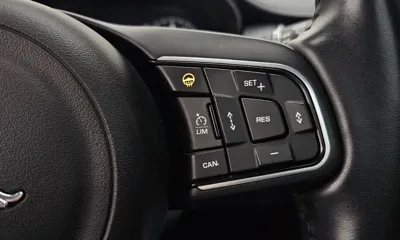 Jaguar E-Pace 2018, 100338 км, за 8664.5 USD - фото 16