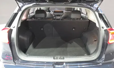 Kia Niro 2018, 63172 км, за 10831.04 USD - фото 15