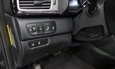Kia Niro 2018, 63172 км, за 10831.04 USD - фото 19