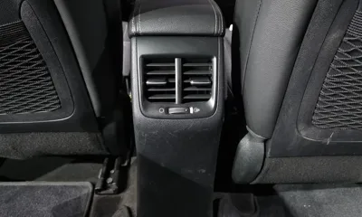 Kia Niro 2018, 63172 км, за 10831.04 USD - фото 27