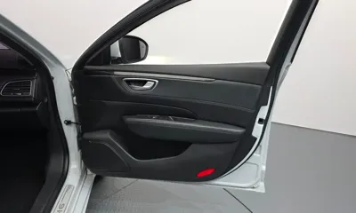 Renault-KoreaSamsung SM6 2017, 102788 км, за 5156.01 USD - фото 24