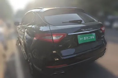 Maserati Levante 2018, 41400 км, за 38263 USD