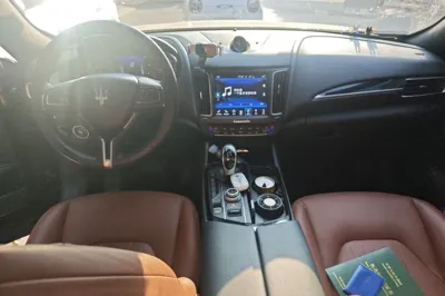 Maserati Levante 2018, 41400 км, за 38263 USD - фото 9
