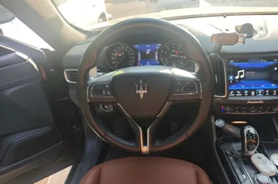 Maserati Levante 2018, 41400 км, за 38263 USD - фото 10