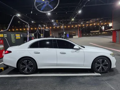 Mercedes-Benz E-Class 2026, 10000 км, за 42254.42 USD