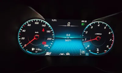 Mercedes-Benz GLC-Class 2023, 36571 км, за 36127.15 USD - фото 7