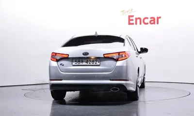 Kia K5 2011, 186979 км, за 2642.38 USD